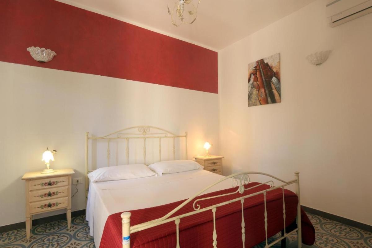 مبيت وإفطار توري موتسا Agriturismo Allu Ruvezzu المظهر الخارجي الصورة